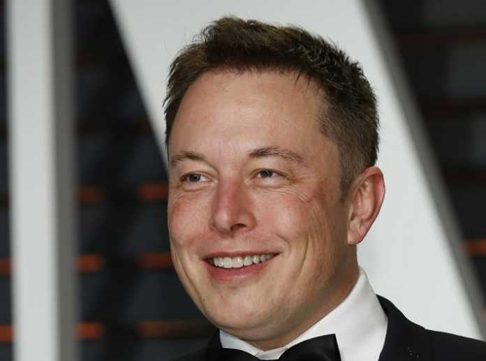 Piața crypto s-a prăbușit după o postare a lui Elon Musk. Analist: „E ca la ruletă”